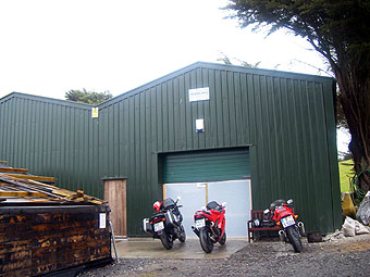 Motorradmuseum, au&szlig;en