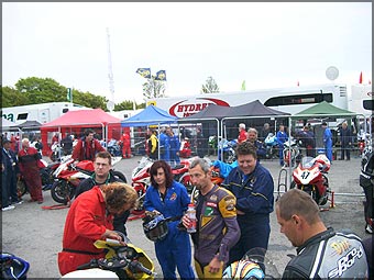 Sch&ouml;nfelder Thomas - Auftanken zur Superbike